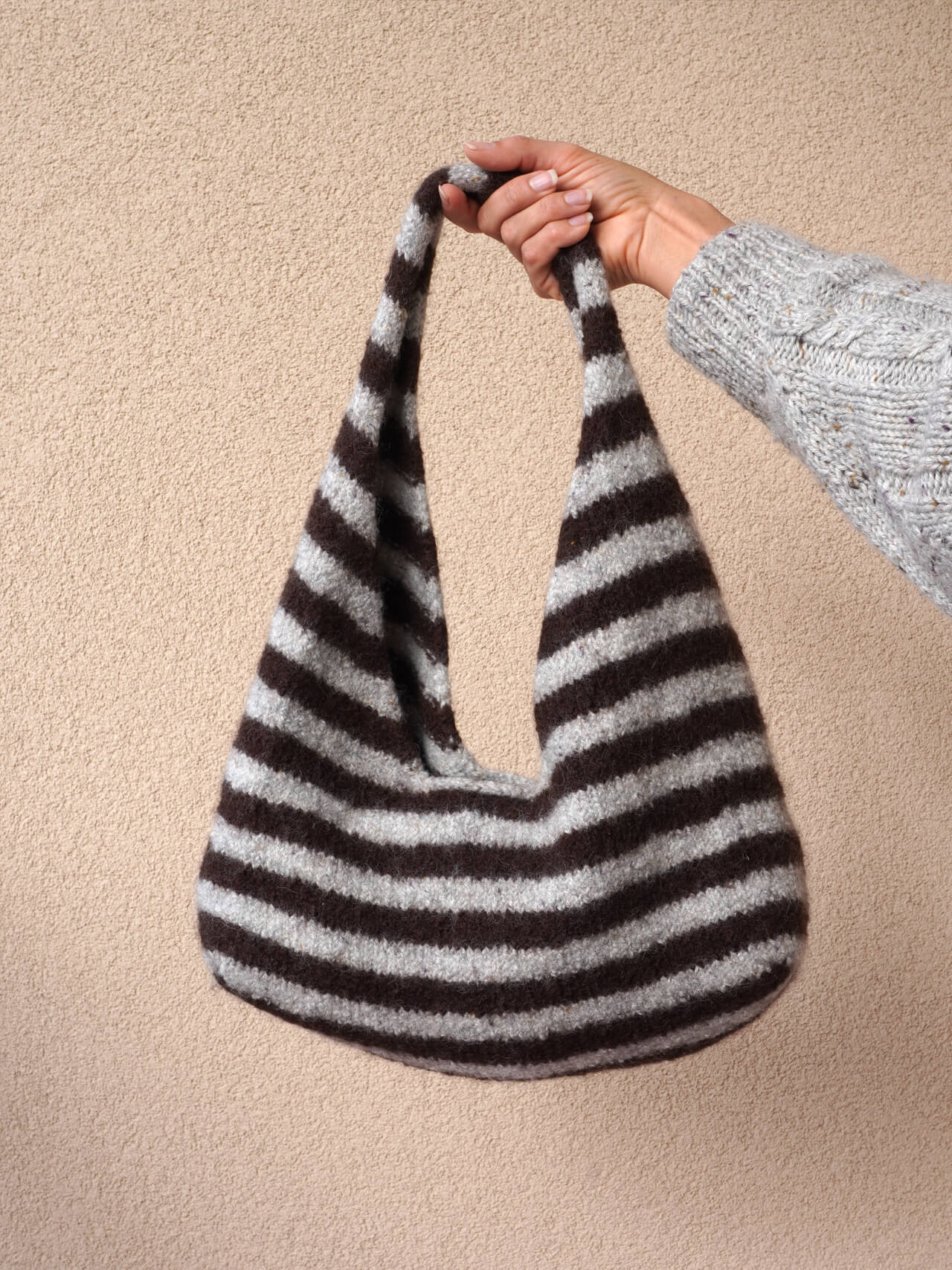 Snuggle Bag | knitting pattern – poppy